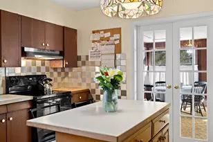 450 Brook St, Groton, CT 06340 - Photo 16