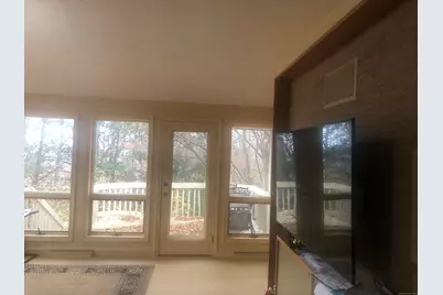 40 Ferncliff Drive, West Hartford, CT 06117 - Photo 18