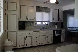 20 Westchester Dr, Bristol, CT 06010 - Photo 4