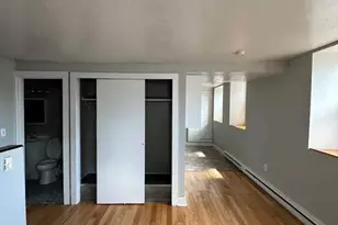 25 Pine St, New Haven, CT 06513 - Photo 8