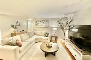 13 Keeler Close, Ridgefield, CT 06877 - Photo 2