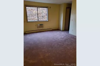 38 Padanaram Avenue #20-B, Danbury, CT 06811 - Photo 6