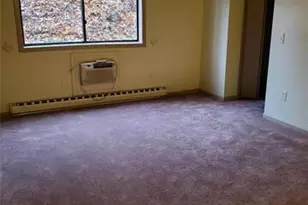 38 Padanaram Ave, Danbury, CT 06811 - Photo 6