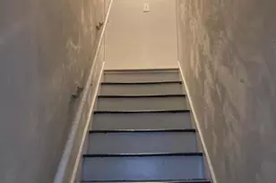 14 Glenwood St, Manchester, CT 06040 - Photo 8