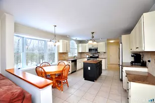 15 Greenwoods Rd, Granby, CT 06060 - Photo 12