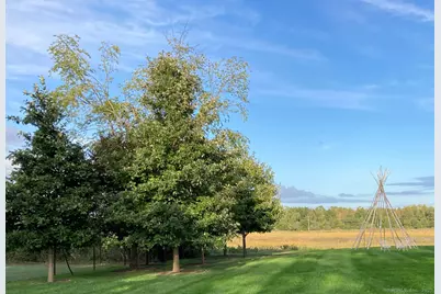 5 Outer Road, Norwalk, CT 06854 - Photo 2