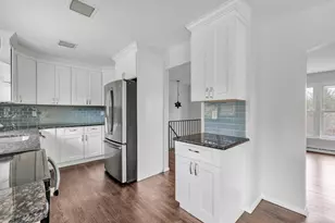 16 Cedar Hill Rd, Shelton, CT 06484 - Photo 2