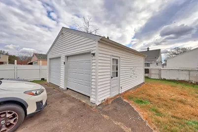 127 Fairfield Avenue, Waterbury, CT 06708 - Photo 24