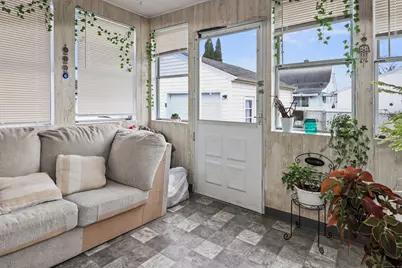 127 Fairfield Avenue, Waterbury, CT 06708 - Photo 4