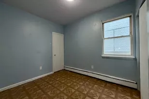 132 Locust St, Waterbury, CT 06704 - Photo 6