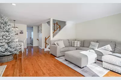 12 Boulevard Drive #140, Danbury, CT 06810 - Photo 10