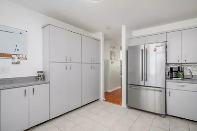 12 Boulevard Drive #140, Danbury, CT 06810 - Photo 6