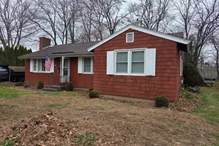 11 Edgewood Rd, Portland, CT 06480 - Photo 1