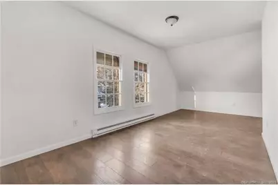 74 Carleton Avenue, Bridgeport, CT 06604 - Photo 8