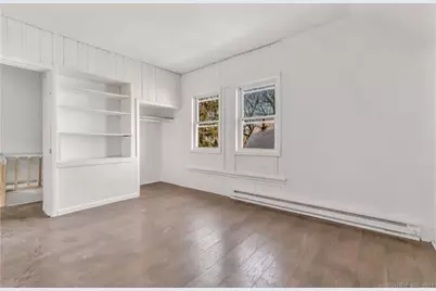 74 Carleton Avenue, Bridgeport, CT 06604 - Photo 6