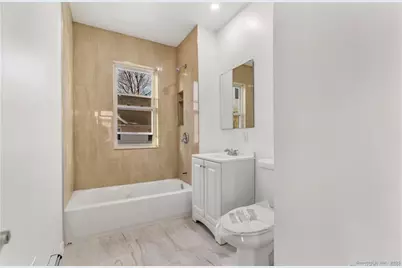 74 Carleton Avenue, Bridgeport, CT 06604 - Photo 14