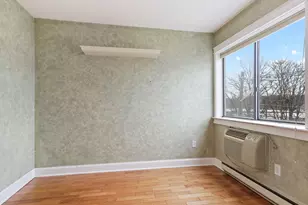 910 Hope St, Stamford, CT 06907 - Photo 20