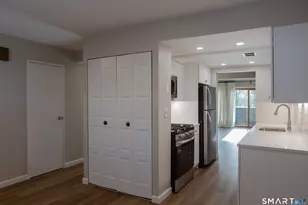 151 Knapps Hwy, Fairfield, CT 06825 - Photo 10