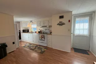 10 Highland Dr, Thompson, CT 06262 - Photo 10