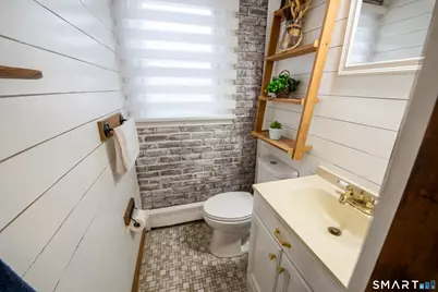 58 Rocky Hill Avenue, New Britain, CT 06051 - Photo 18