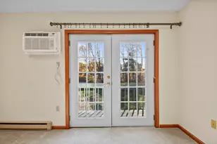 611 Ocean Ave, New London, CT 06320 - Photo 18