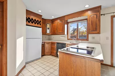 611 Ocean Avenue #E5, New London, CT 06320 - Photo 10