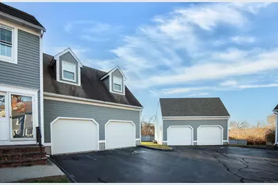 611 Ocean Avenue #E5, New London, CT 06320 - Photo 32