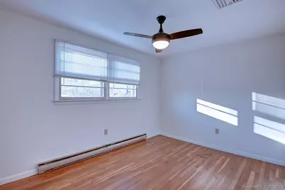 139 Phyllis Drive, Naugatuck, CT 06770 - Photo 20