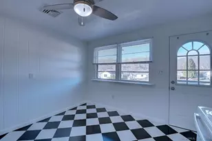 139 Phyllis Dr, Naugatuck, CT 06770 - Photo 6