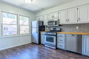 84 Stillmeadow Cir, Monroe, CT 06468 - Photo 4