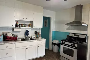 341 Tolland St, East Hartford, CT 06108 - Photo 12
