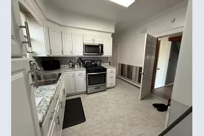 1049 Campbell Avenue, West Haven, CT 06516 - Photo 16