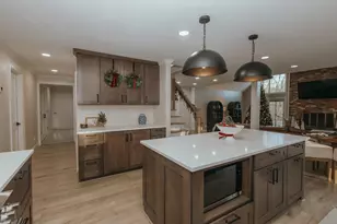 4 Moss Ln, Wolcott, CT 06716 - Photo 18