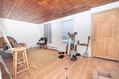 70 Pleasantview Avenue, Bridgeport, CT 06606 - Photo 24