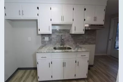 26 Loomis Street, Granby, CT 06060 - Photo 20