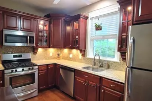 101 Madeline Ave, Waterbury, CT 06708 - Photo 10