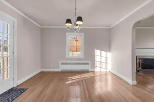 281 Brown St, Hartford, CT 06114 - Photo 12