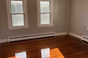 41 S Main St, Westbrook, CT 06498 - Photo 2