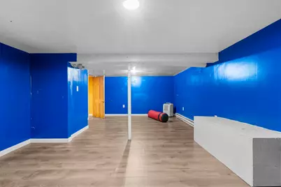 69 Glen Circle, Bridgeport, CT 06610 - Photo 32