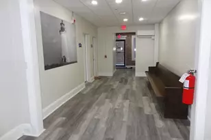 2806 Fairfield Ave, Bridgeport, CT 06605 - Photo 16