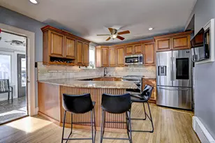 715 Wilcoxson Ave, Stratford, CT 06614 - Photo 14