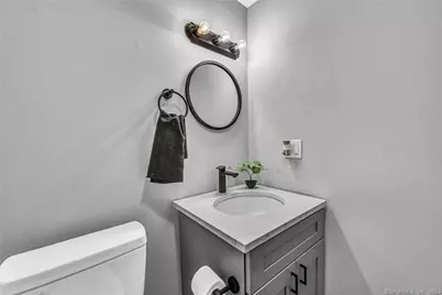 45 Arlington Street, West Haven, CT 06516 - Photo 36