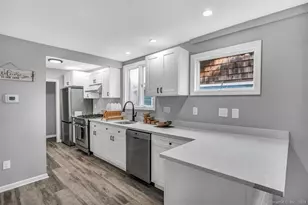 45 Arlington St, West Haven, CT 06516 - Photo 16