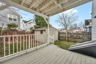 45 Arlington St, West Haven, CT 06516 - Photo 26