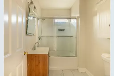 25 Hunting Street #2nd floor, Bridgeport, CT 06606 - Photo 22