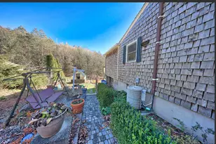 1101 Hickory Hill Rd, Thomaston, CT 06787 - Photo 28