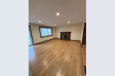 125 Douglas Street, Stratford, CT 06614 - Photo 4