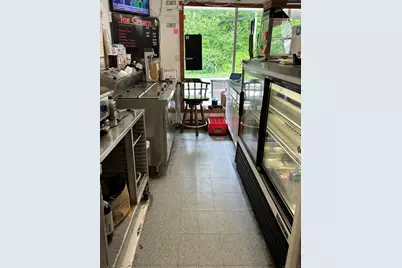 217 Boston Post Road, East Lyme, CT 06333 - Photo 6