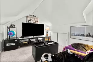 125 Wood Ave, Stratford, CT 06614 - Photo 32