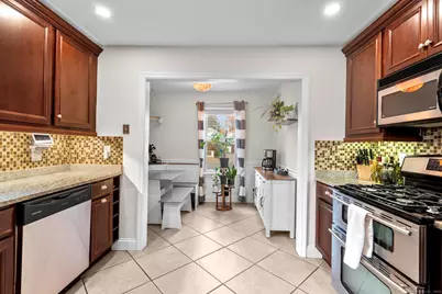 125 Wood Avenue, Stratford, CT 06614 - Photo 16